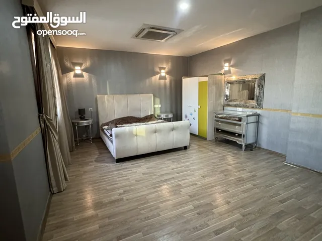 320 m2 3 Bedrooms Apartments for Rent in Erbil Other