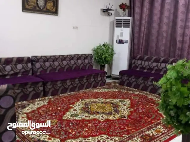 200 m2 3 Bedrooms Townhouse for Sale in Basra Al-Yuba