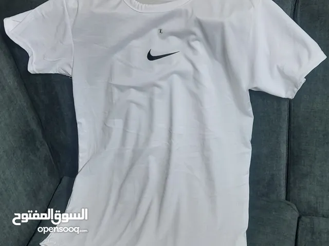 شروة بلوزه رجالي نص كم تيشيرت بسعر حرق