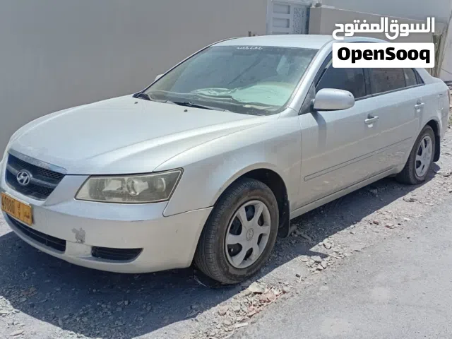2005 هيونداي سوناتا SE
