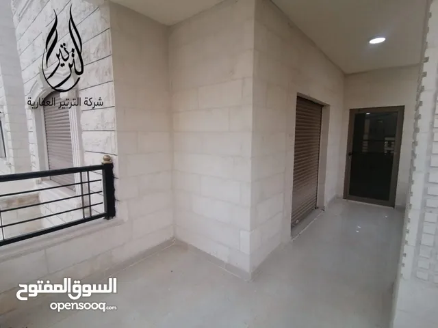 162 m2 3 Bedrooms Apartments for Sale in Amman Al Muqabalain