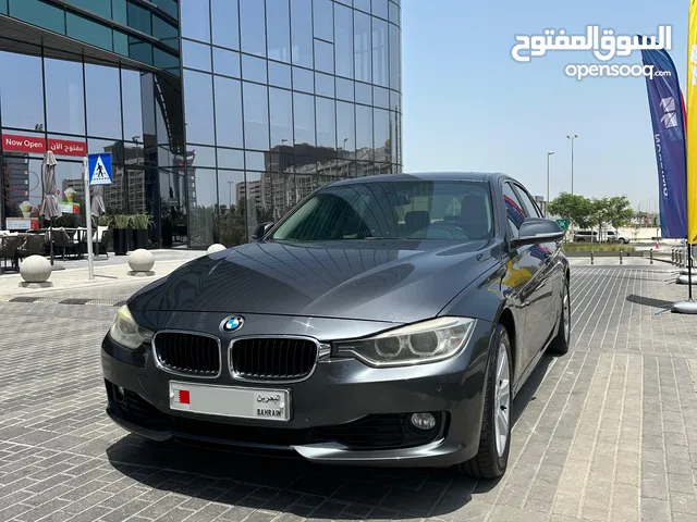 BMW 320i Twin Turbo, in Very Good Condition بي ام دبليو 320 بحالة ممتازة
