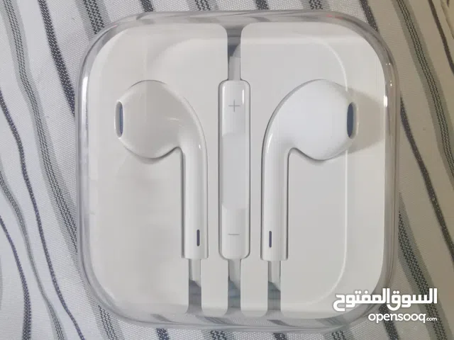 سماعات أبل سلكيه جديده