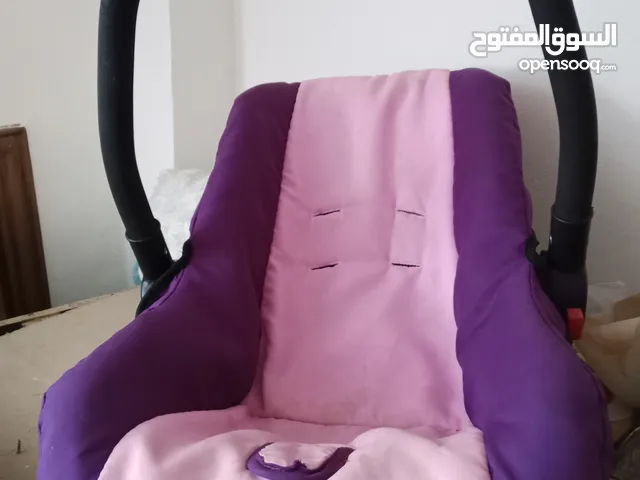 ثريات + كارسيت اطفال للبيع