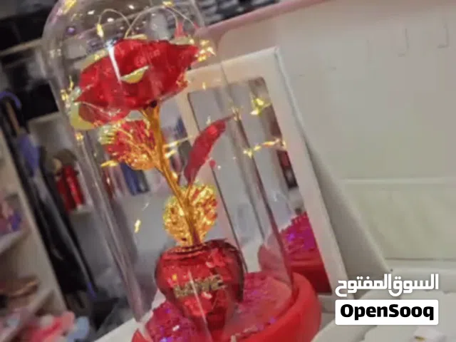 وردة "الجميلة والوحش" المضيئة – هديّة تنحس! مناسبة الهدية عيد الحب