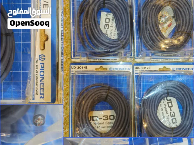 للبيع كيابل pionner old school vintage جدد صناعة جابان حق سماعات او للسيارة
