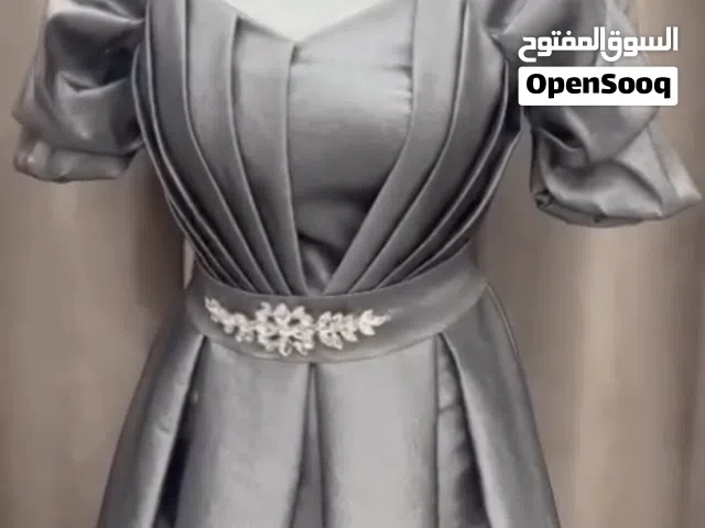 فستان خطب واعراس جميل وانيق جدا