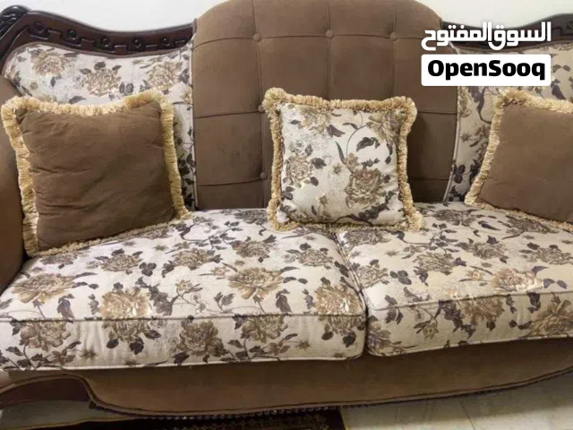 كنب سبع مقاعد للبيع