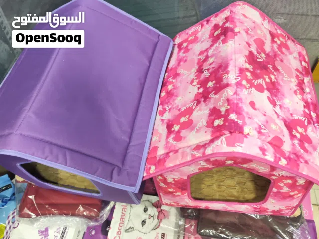 بيوت للقطط محميه كليا من الهواء ومن الماء سهل الفك والتركيب والتنظيف