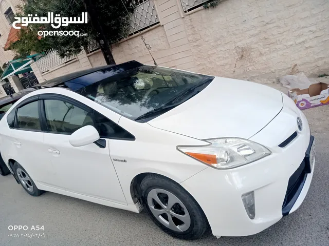 Used Toyota Prius in Amman