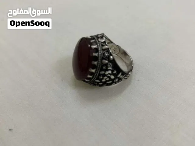 عقيق يماني كبدي بطن احمر درجة أولى...صياغة اليمن... مضمون أصلي