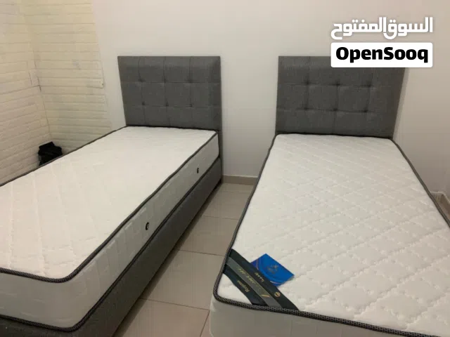 عرض المية سرير فندقي بوكس مع راسية مع توصيل وتركيب مجاني بثلاث مقاسات وعدة الوان وموديلات