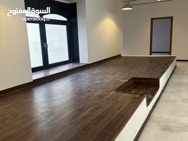70 m2 1 Bedroom Apartments for Rent in Hawally Salwa