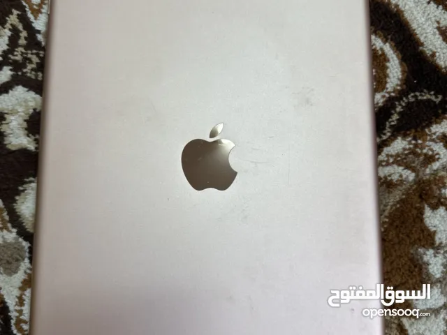 Apple iPad 7 128 GB in Al Batinah