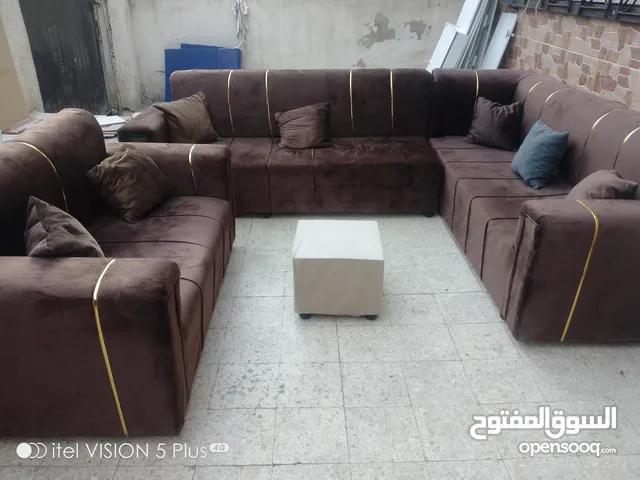 طقم كورنر 8 مقاعد بحالة الوكالة استعمال اسبوع للبيع المستعجل