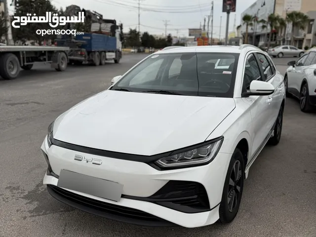 نـوع الـسـيـارة : BYD E2 LUXURY :صـنـف الـسـيـارة سـنـة الـصـنـع : 2023