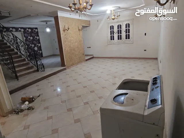 180 m2 3 Bedrooms Apartments for Rent in Giza Haram