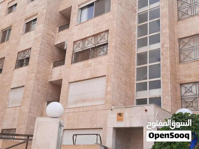 شقة طابق ثالث في اسكان رياض المهندسين ضاحية الاقصى, شارع الاقصى، بالقرب من مستشفى الامير حمزه .