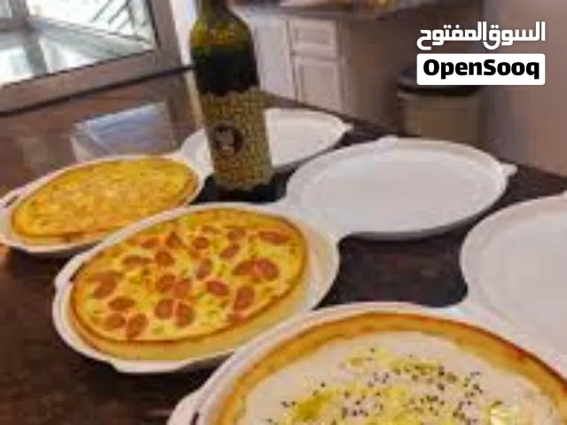 شيف بيتزا ومعجنات بجميع انواعها