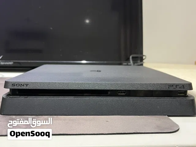 PlayStation 4 PlayStation for sale in Al Dakhiliya