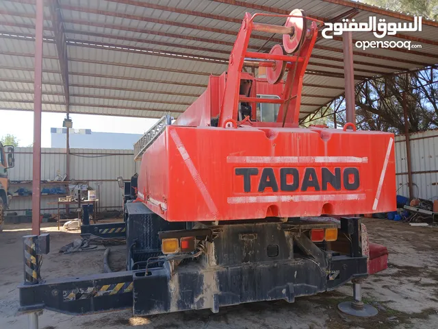 1980 Crane Lift Equipment in Kuwait City