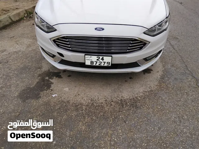 2017 فورد فيوجن SE