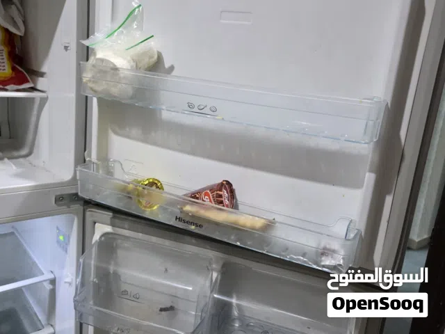 ثلاجة مستعملة للبيع بحالة ممتازة