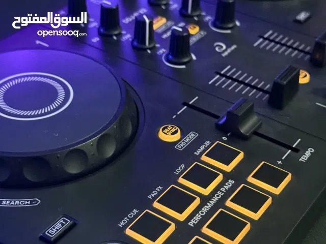 Pioneer DDJ-FLX2 DJ Controller. Brand new used once