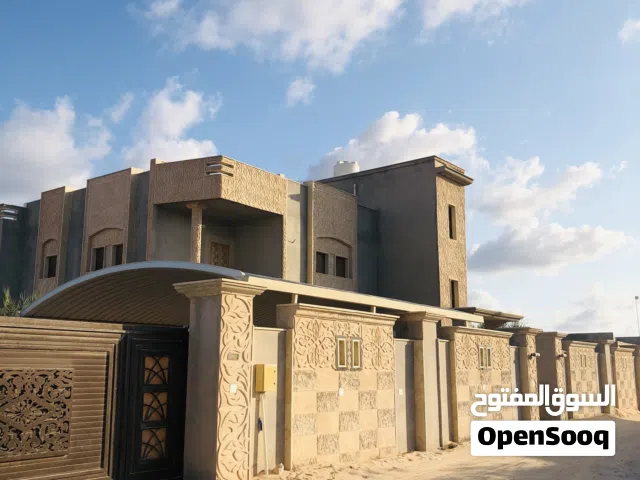 660 m2 4 Bedrooms Townhouse for Sale in Ajaylat Other