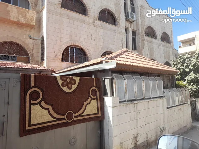 130 m2 3 Bedrooms Apartments for Rent in Amman Al Qwaismeh