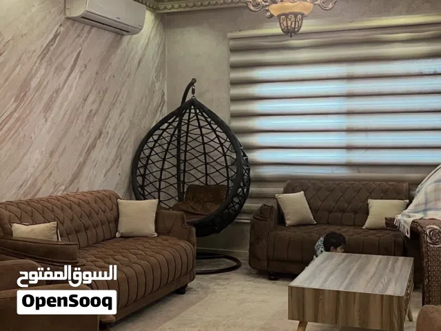 طقم كنب بني 7 مقاعد للبيع