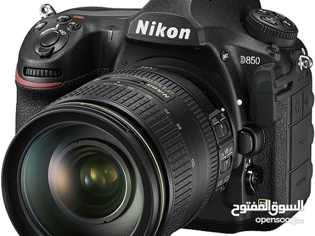 كاميرا نايكون D850 نظيف جداً مع فلاش V1 و عدسة الوكالة 24-120 وعدسة 70-200 وفلاش v1 خارجي بكرتونه