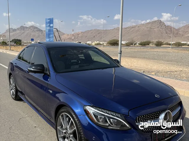 Used Mercedes Benz C-Class in Al Dakhiliya