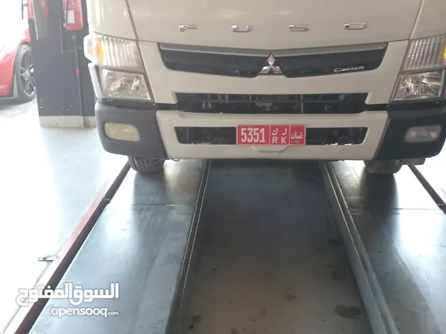 Truck Mitsubishi in Muscat