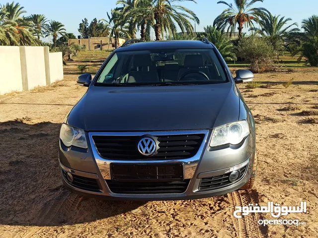 Used Volkswagen Passat in Sabratha