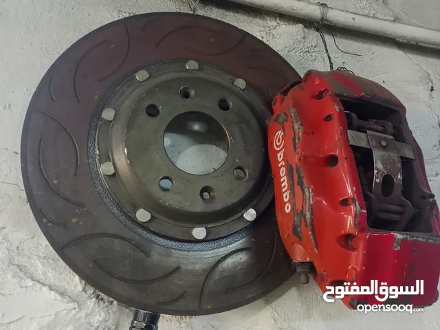 عده قطع تعديل وجنطات بلاطات بريك