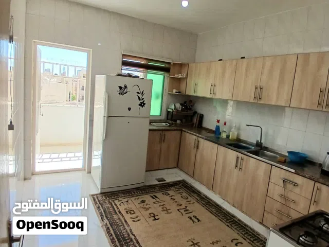 شقة للبيع في ضاحية الامير حسن مجدده بالكامل أقساط