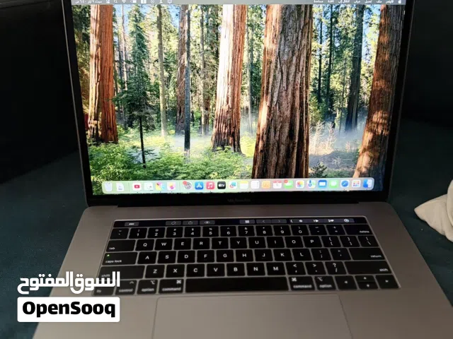 Macbook Pro core i9للبيع بسعر حرق جداً