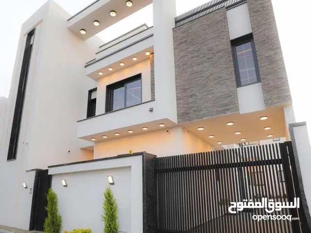 580 m2 More than 6 bedrooms Villa for Sale in Tripoli Ain Zara