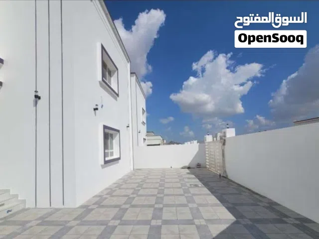 227 m2 4 Bedrooms Villa for Sale in Muscat Amerat
