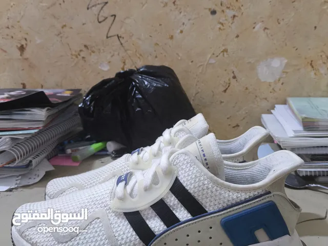 حذاء وكاله اديداس اصلي
