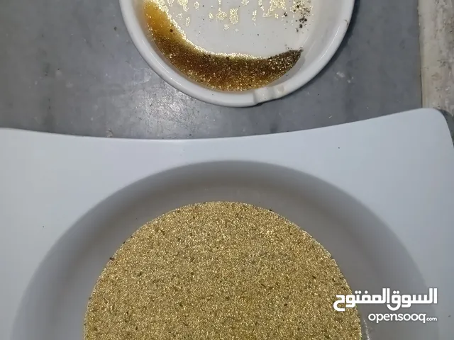 موجود بالاردن ليس زنجفار اللي عنده خبره تقريبا 400جرام بالاردن