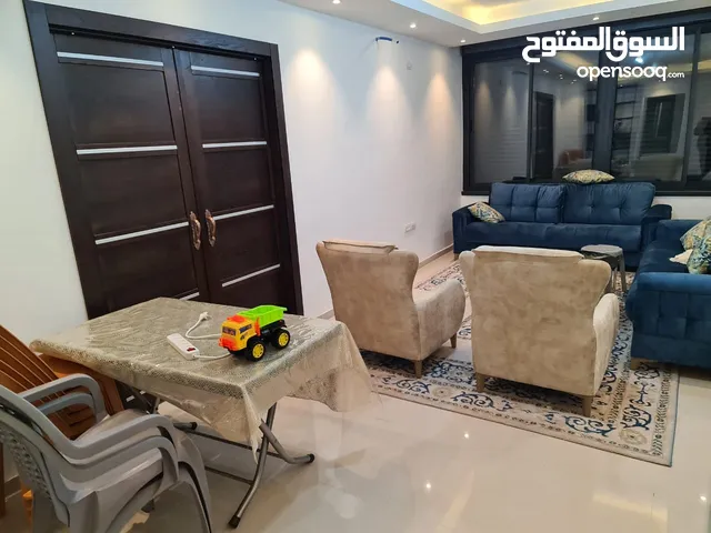 174 m2 3 Bedrooms Apartments for Rent in Ramallah and Al-Bireh Other