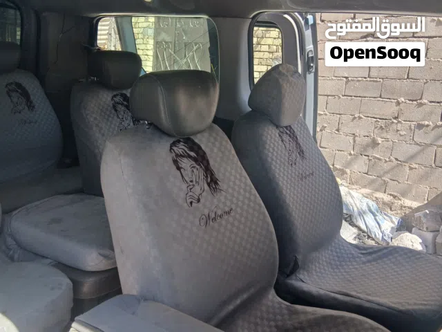 هونداي استاركش 10 راكب للإيجار