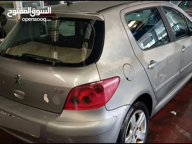 بيجو 307 XR جير عادي 2004 ماتور 16