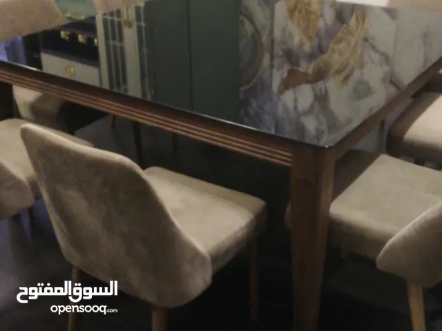 طاولة طعام للبيع من شركة أبيات   Dining table for sale from Abyat Company