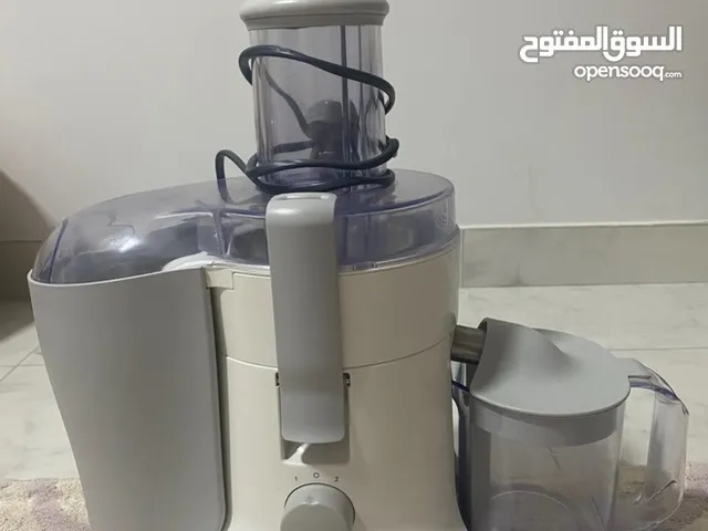 kenwoo للبيع عصارة فواكه بحالة جيدة جاهزة للاستخدام