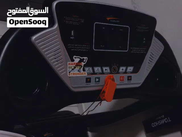 للبيع — سير كهربائي LIJIUJIA (شبه جديد)