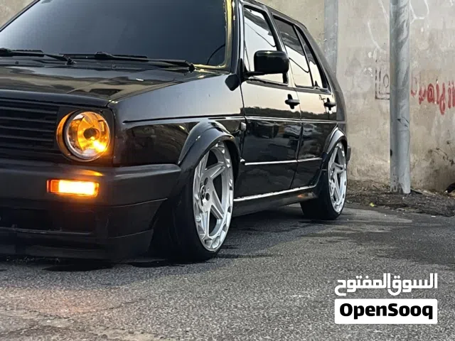 جنط مميز جدا قياس 18 كوشوك وكالة اربع براغي قريب