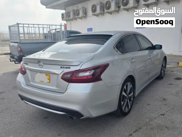 Used Nissan Altima in Al Batinah